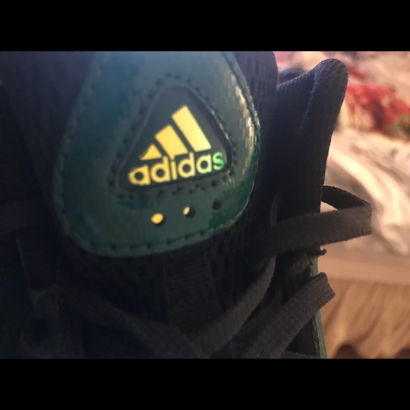 💚Adidas Men’s shoes. Good condition. - Picture 2 of 8